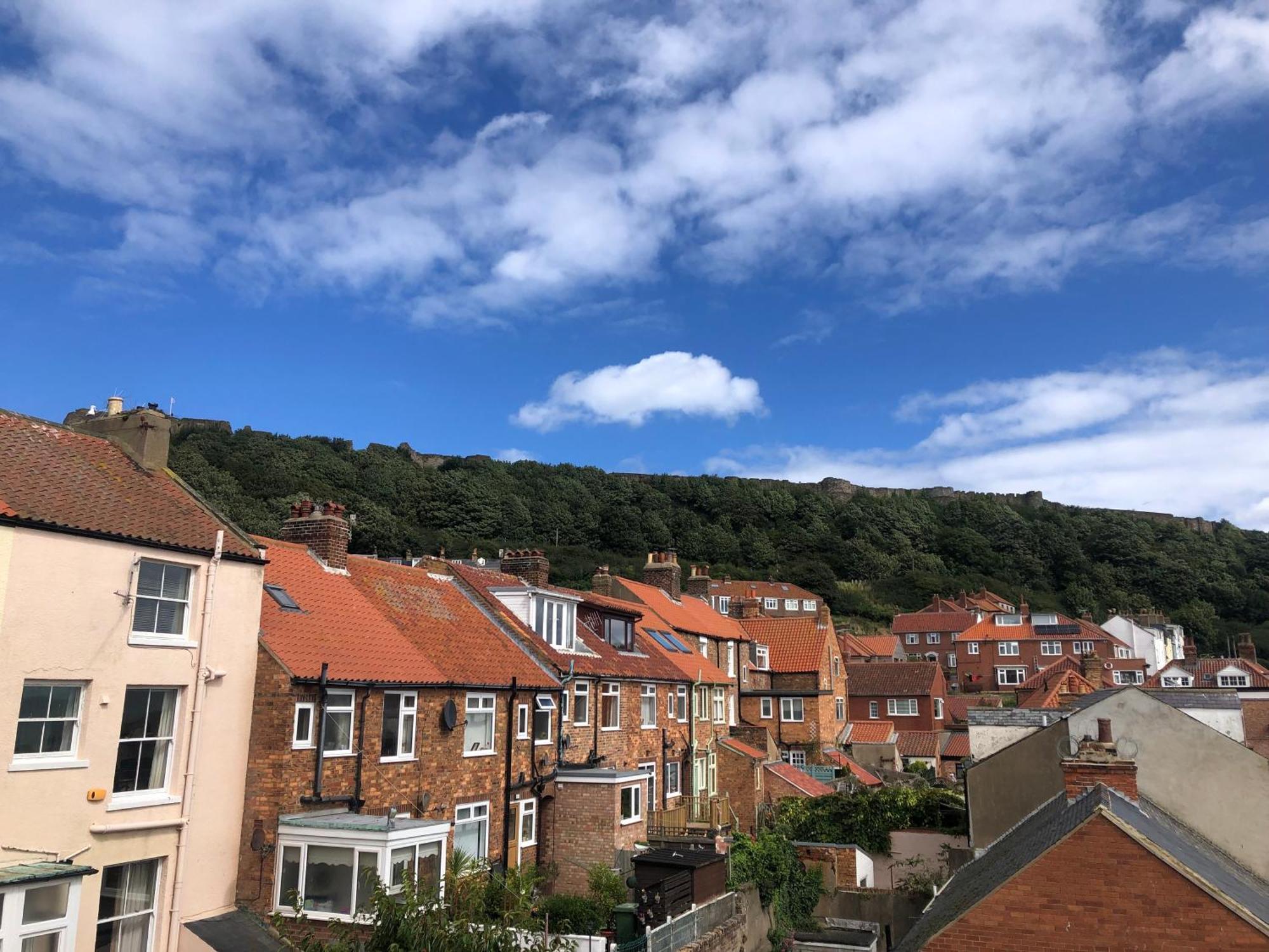 Kitson House - Sea Views, 1 Min Walk To Harbour Holiday home