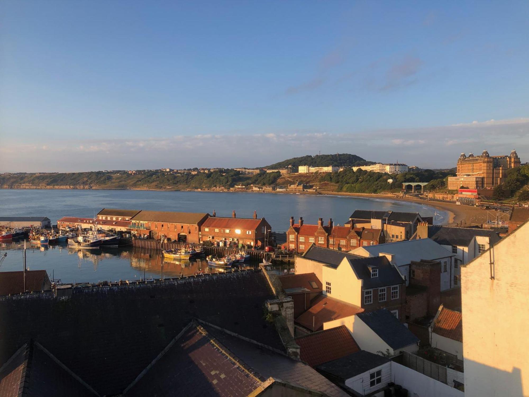 Kitson House - Sea Views, 1 Min Walk To Harbour Holiday home