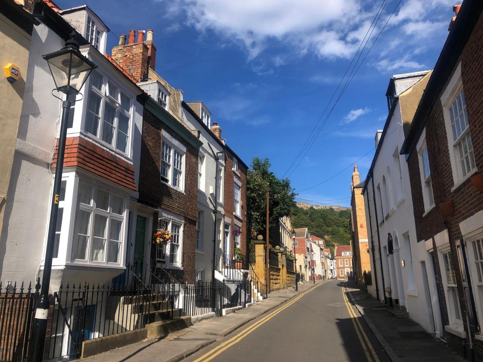 Kitson House - Sea Views, 1 Min Walk To Harbour *