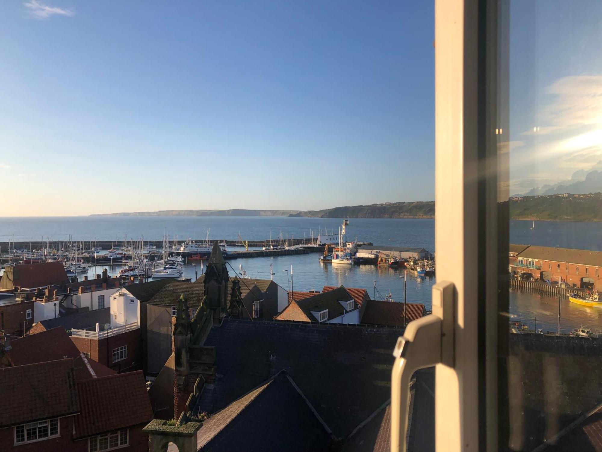 Holiday home Kitson House - Sea Views, 1 Min Walk To Harbour *